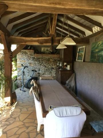 Loft Atypique Bed & Breakfast Villeneuve-de-Riviere Exterior photo