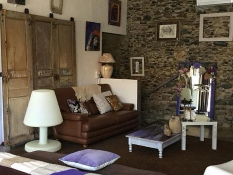 Loft Atypique Bed & Breakfast Villeneuve-de-Riviere Exterior photo