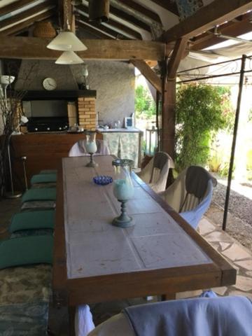 Loft Atypique Bed & Breakfast Villeneuve-de-Riviere Exterior photo